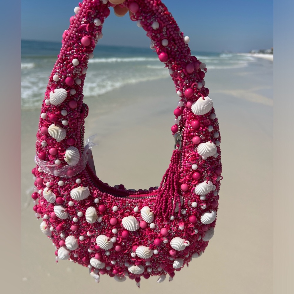 VIRAL Pink and Seashell Beaded Bag, NWT